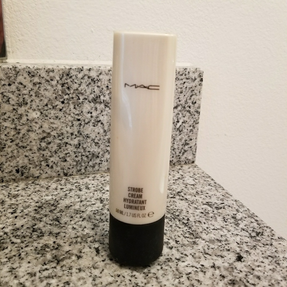MAC Strobe Cream